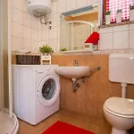 House Ruben Vikendica
