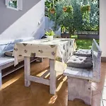 House Ruben Porec